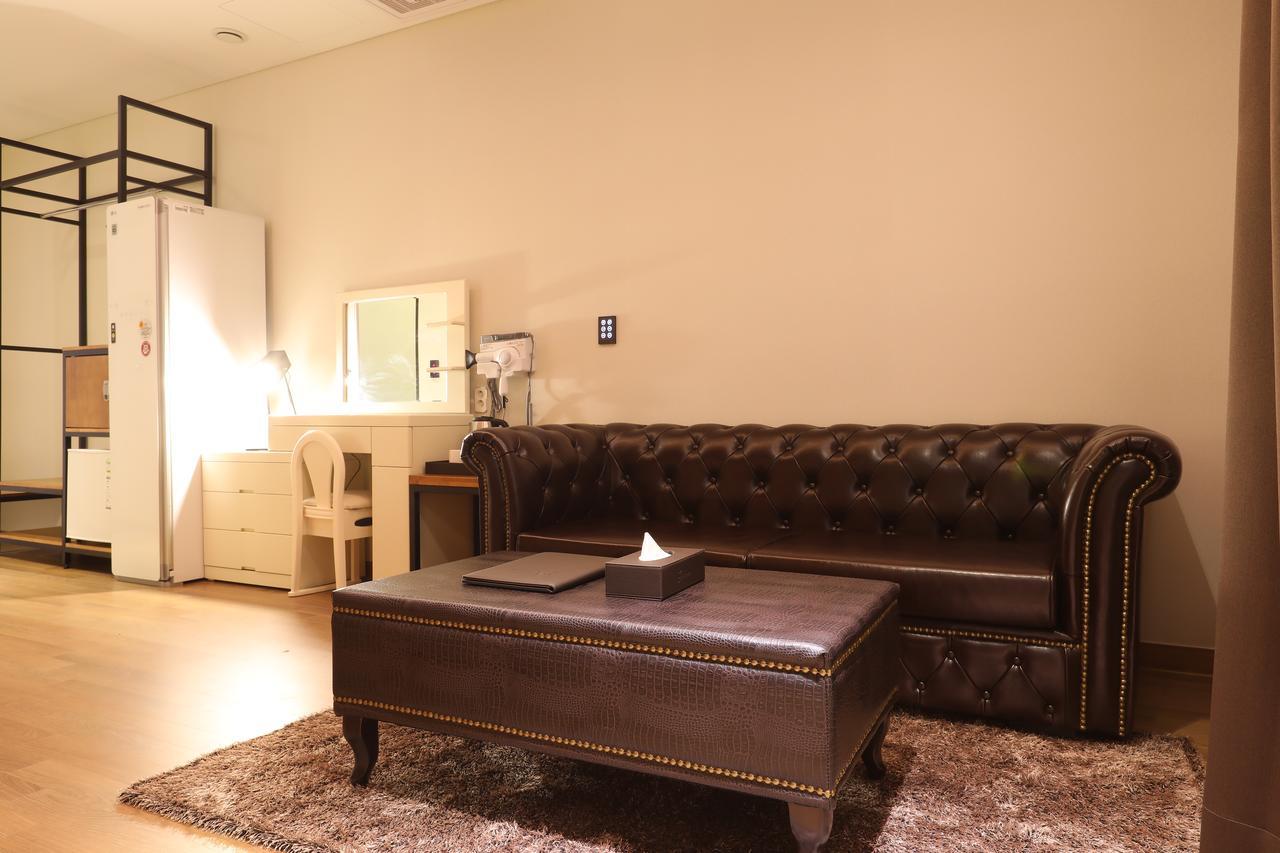 Rest Hotel Gimpo Zewnętrze zdjęcie