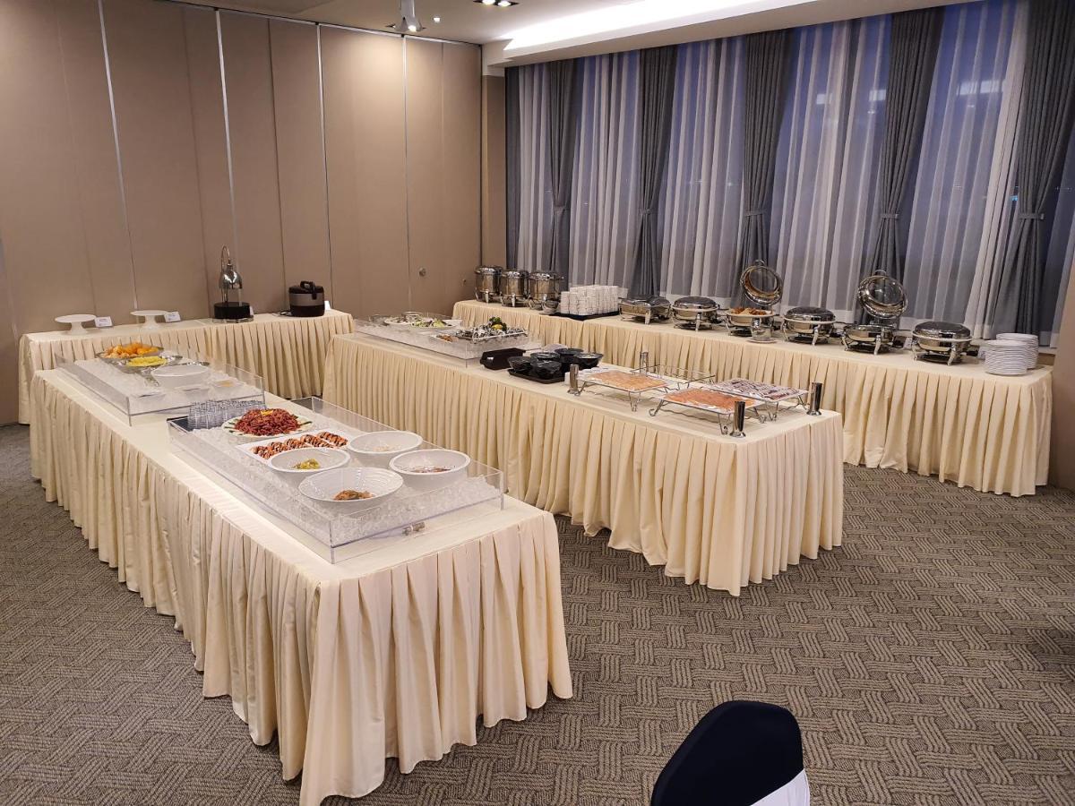 Rest Hotel Gimpo Zewnętrze zdjęcie