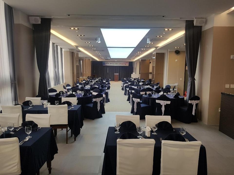 Rest Hotel Gimpo Zewnętrze zdjęcie