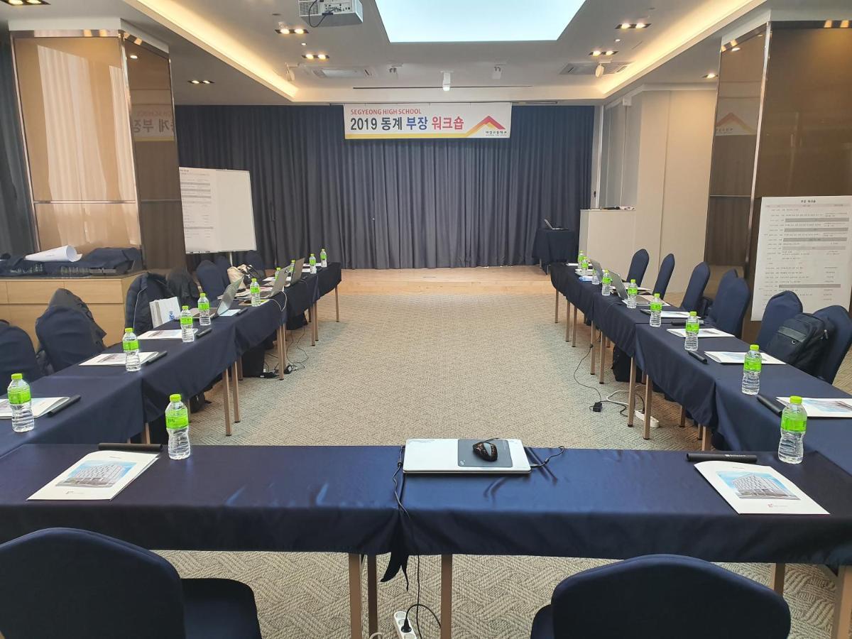 Rest Hotel Gimpo Zewnętrze zdjęcie